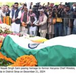 Haryana Chief Minister Nayab Singh Saini pays tribute to former Chief Minister Chaudhary Om Prakash Chautala