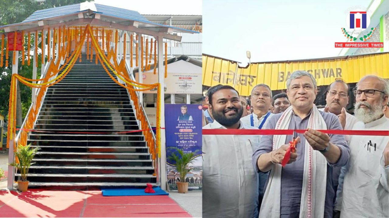 Minister of Railways Shri Ashwini Vaishnaw Inaugurates 2nd Entry of Cuttack Railway Station, Enhancing Passenger Convenience.