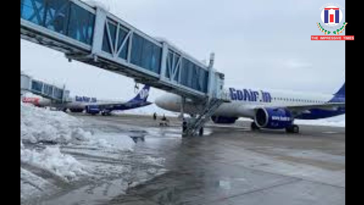 Weather improves, flight operation resumes at Srinagar International Airport