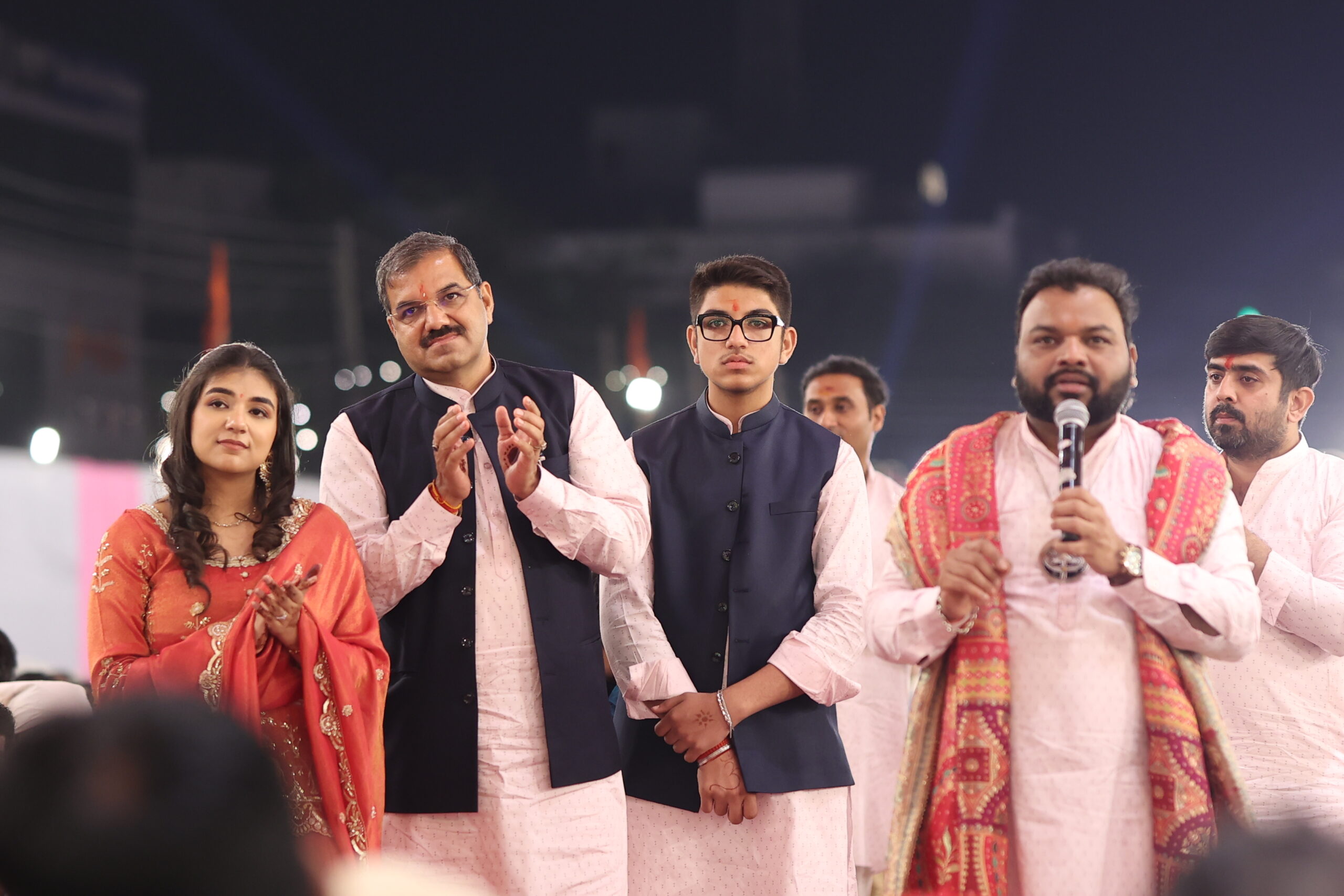 Ek Shaam Sanwariya Ke Naam Faridabad 2025

Ek Shaam Sanwariya Ke Naam, Faridabad Bhajan Event, Khatu Shyam Baba Bhajan Night, Kanhaiya Mittal Bhajan, Shubham Rupam Bhajan, Mayur Rastogi Kolkata, Ajay Gaur Faridabad, Khatu Shyam Bhajan 2025, BJP Faridabad Events, Faridabad Religious Event, Sanwariya Bhajan Night, HUDA Ground Events, Devotional Events Faridabad, Vikram Samvat 2082 Celebrations

