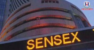 Sensex, Nifty Reverse Early Losses Amid Volatile Trade