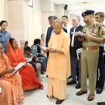 CM Yogi addresses grievances of 125 persons, gives instructions for effective solutions