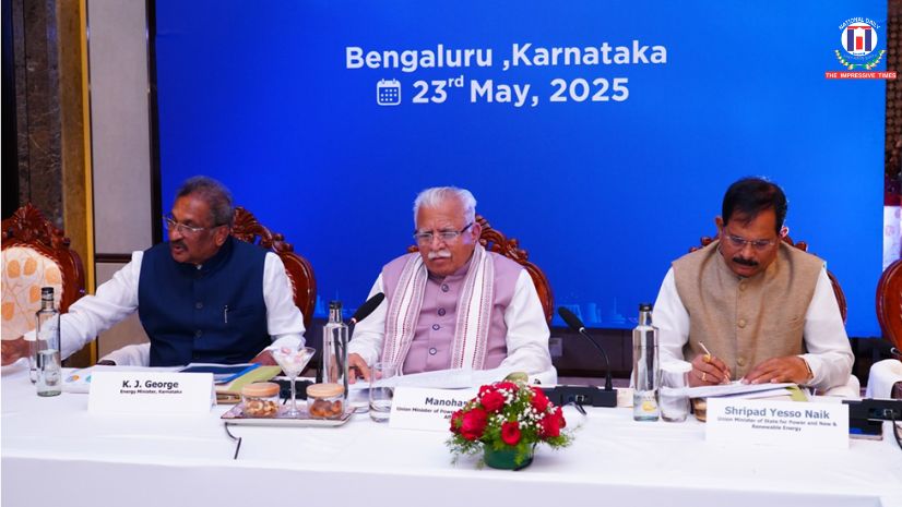 Union Minister Shri Manohar Lal Reviews Karnataka’s Power Sector, Urges Financial Reforms and Faster Smart Meter Rollout