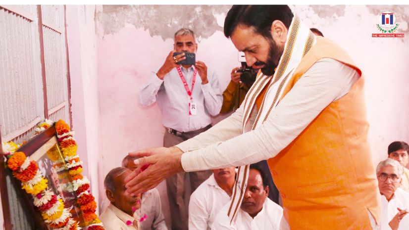 Chief Minister pays tribute to Martyr Dinesh Kumar Sharma