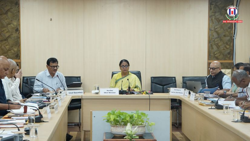 Delhi on High Alert: CM Reviews Disaster Readiness and Development Plans with Top Officials