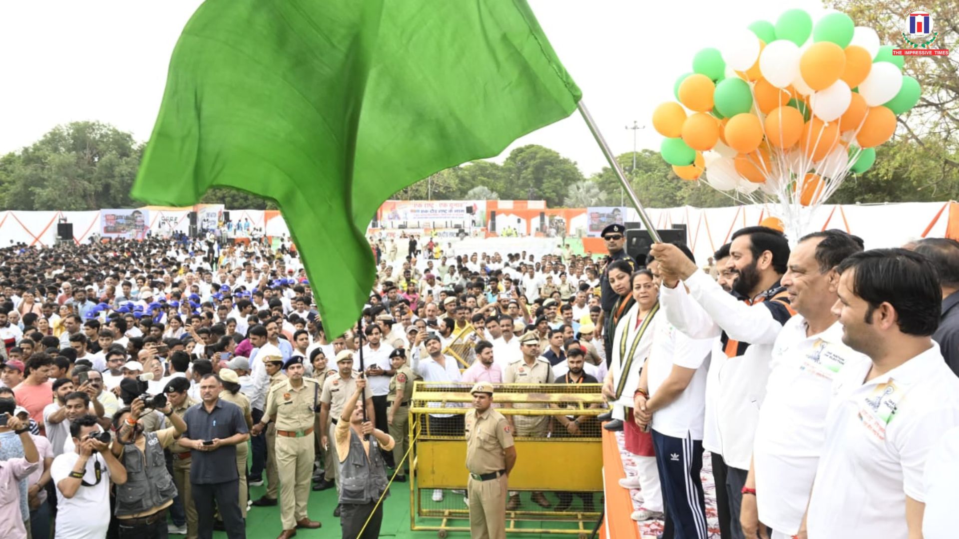Chief Minister Nayab Singh Saini Halts Convoy to Play Cricket with Local Youth — A Unique Gesture of Spontaneity and Public Engagement