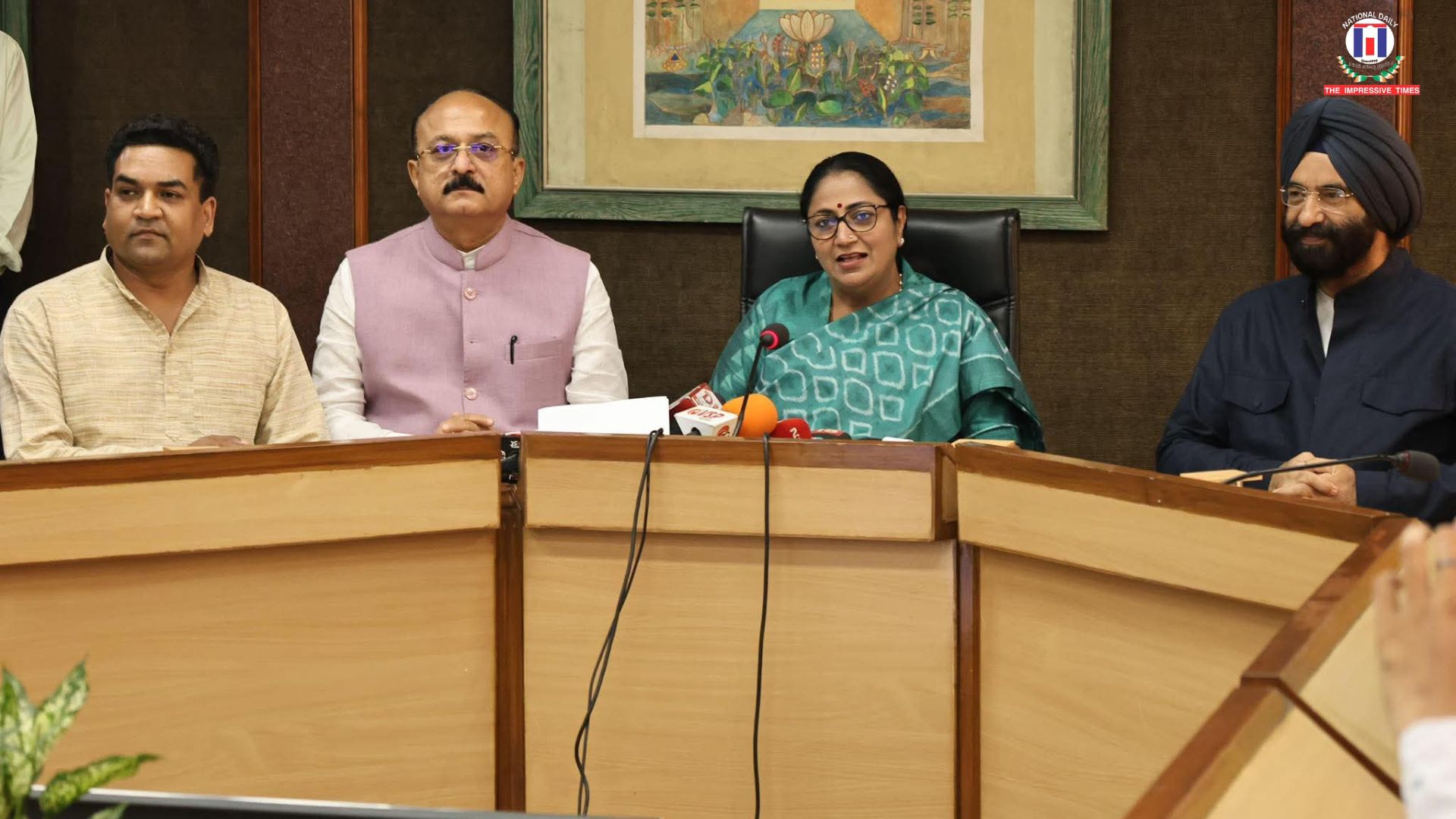 Chief Minister Smt. Rekha Gupta Participates in Ram Bagh Yoga Camp Organized by Aatmyog Sansthan; Calls for a ‘Swasth Delhi’ Movement