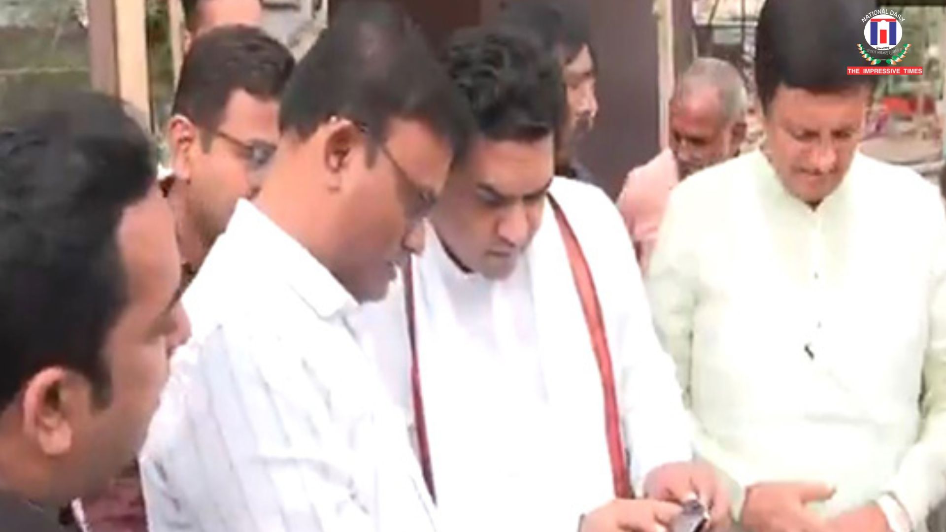 Delhi Minister Kapil Mishra Reviews 17 Entry Gates Ahead of Grand Welcome for Kanwariyas
