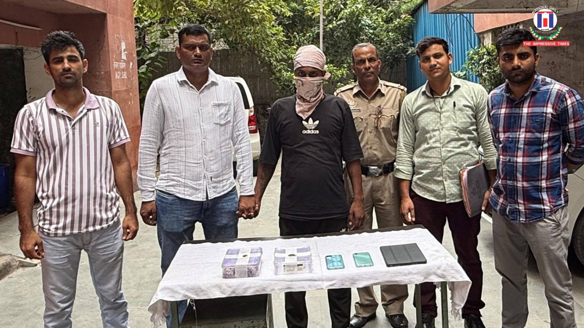 Gokalpuri Police Crack Jewellery Shop Burglary Case, Arrest Accused and Recover Stolen Valuables
