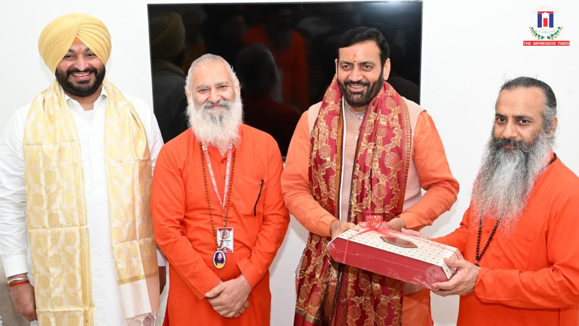 On Guru Purnima, Haryana CM Urges Citizens to Plant Trees and Follow the Path of Gurus