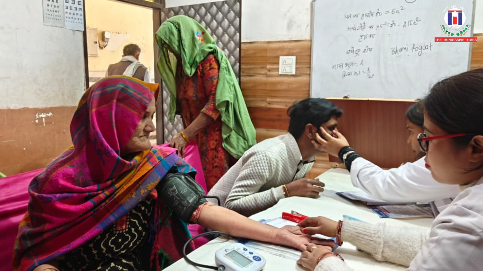 Free Health Check-up Camp Organized by Dr. Suraj Prakash Arogya Kendra in Collaboration with Rotary Club of Professionals