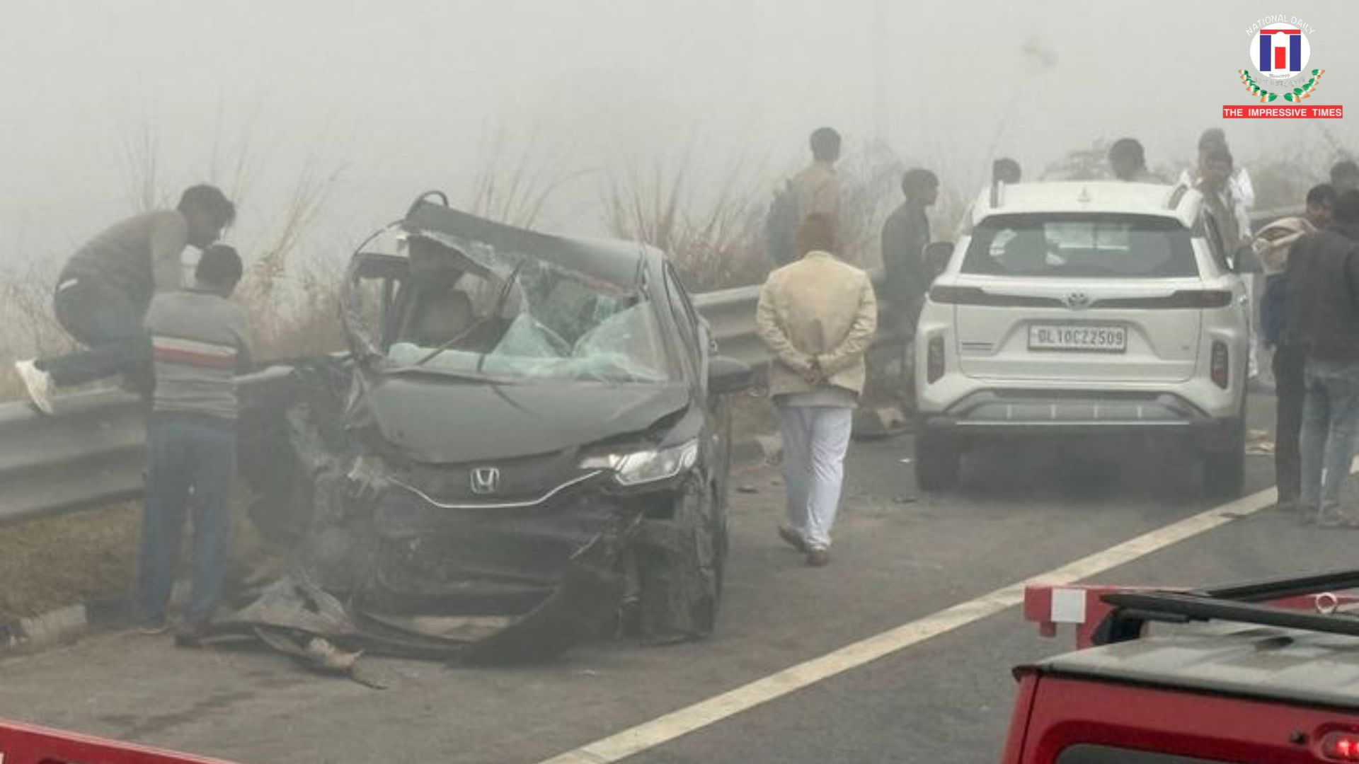 Tragedy on Delhi-Agra Expressway: 13 Killed in Fog-Induced Multi-Vehicle Crash