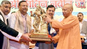 Chief Minister joins the BJP National President to listen to ‘Mann Ki Baat’ in Vrindavan