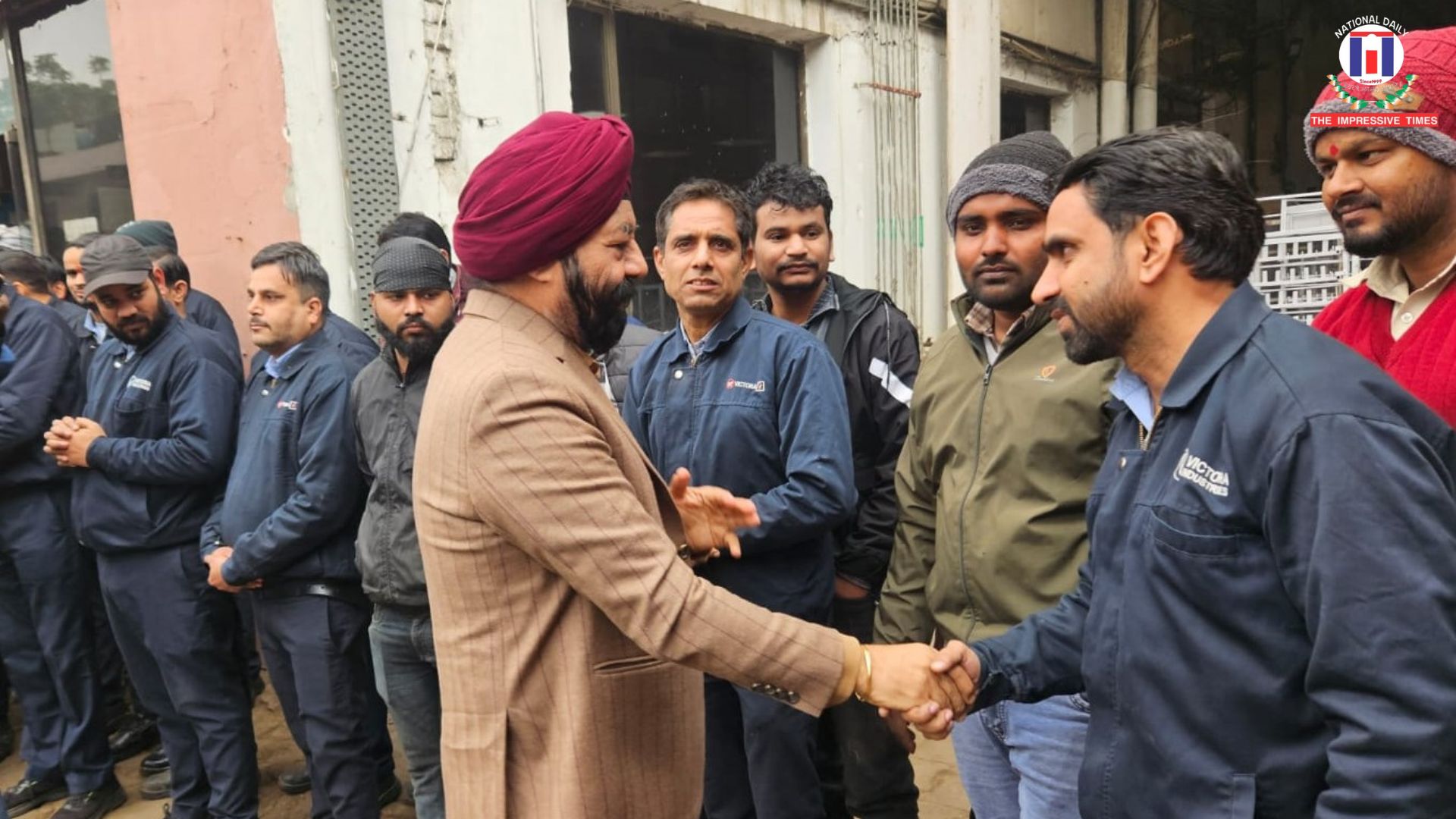 Tree Man S.S. Banga Celebrates New Year with Victora Family in High Spirits