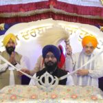 Amit Shah Celebrates Uttarayan in Ahmedabad with Temple Prayers and Kite Flying