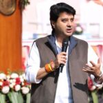 Jyotiraditya M. Scindia Engages IIT Delhi Students, Showcases India Post’s Digital Transformation Under ‘Bharat Sampark’ Initiative