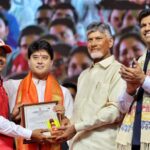 Jyotiraditya Scindia Unveils Parcel-Driven Roadmap for India Post’s Growth at Guntur GDS Sammelan