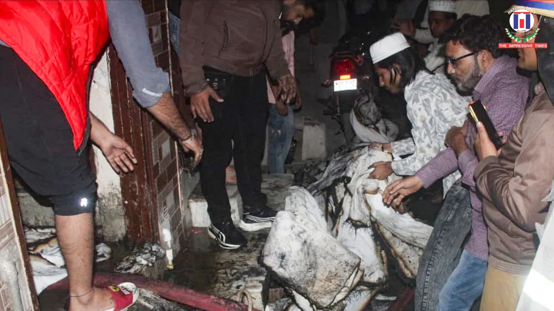 Tragedy in Meerut as Six Family Members Including Infant Twins Die in Late-Night Blaze
