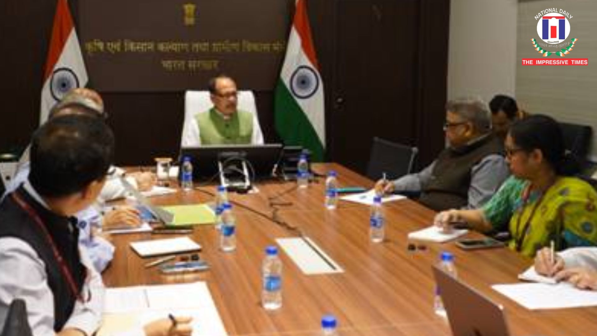 Shivraj Singh Chouhan Chairs High-Level Meet to Safeguard Agriculture Amid Global Crisis