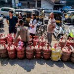 LPG Shortage Woes Mount Across India: From University Canteens to Restaurants, Cities Feel the Pinch