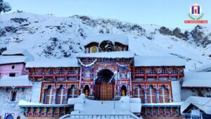 Fresh Snowfall Turns Badrinath Temple and Himalayan Peaks into a Winter Landscape