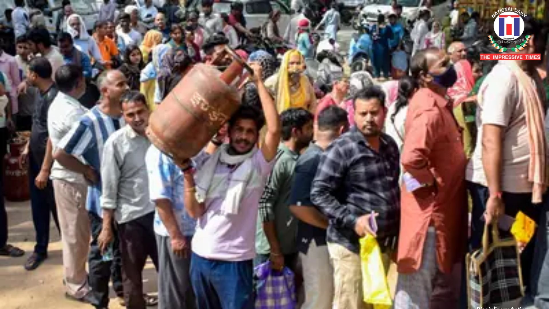 Delhi Police Warns Against LPG Booking Scams Amid Supply Concerns