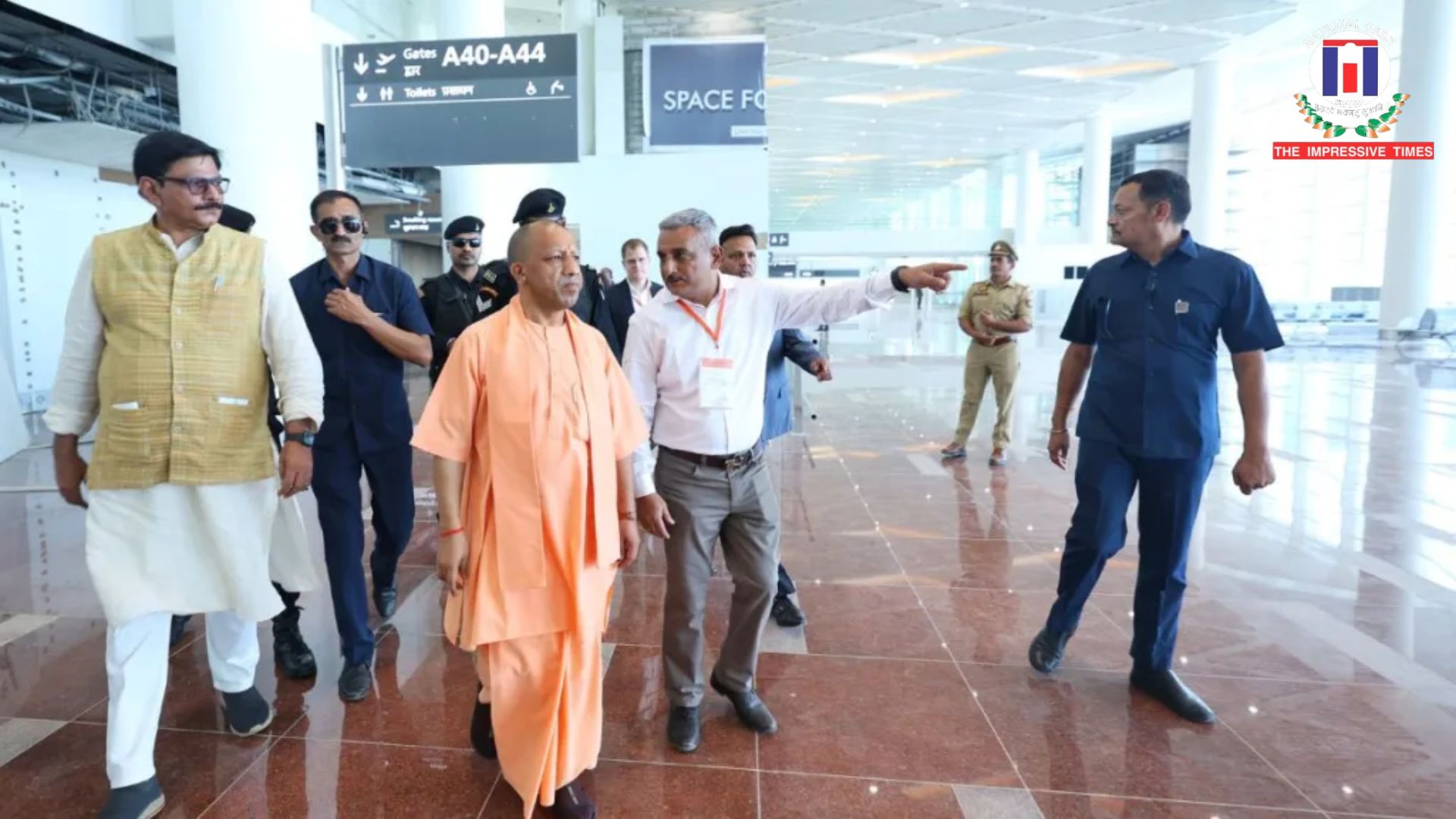CM Yogi Adityanath Reviews Preparations for Noida Airport Launch, Stresses Public Convenience