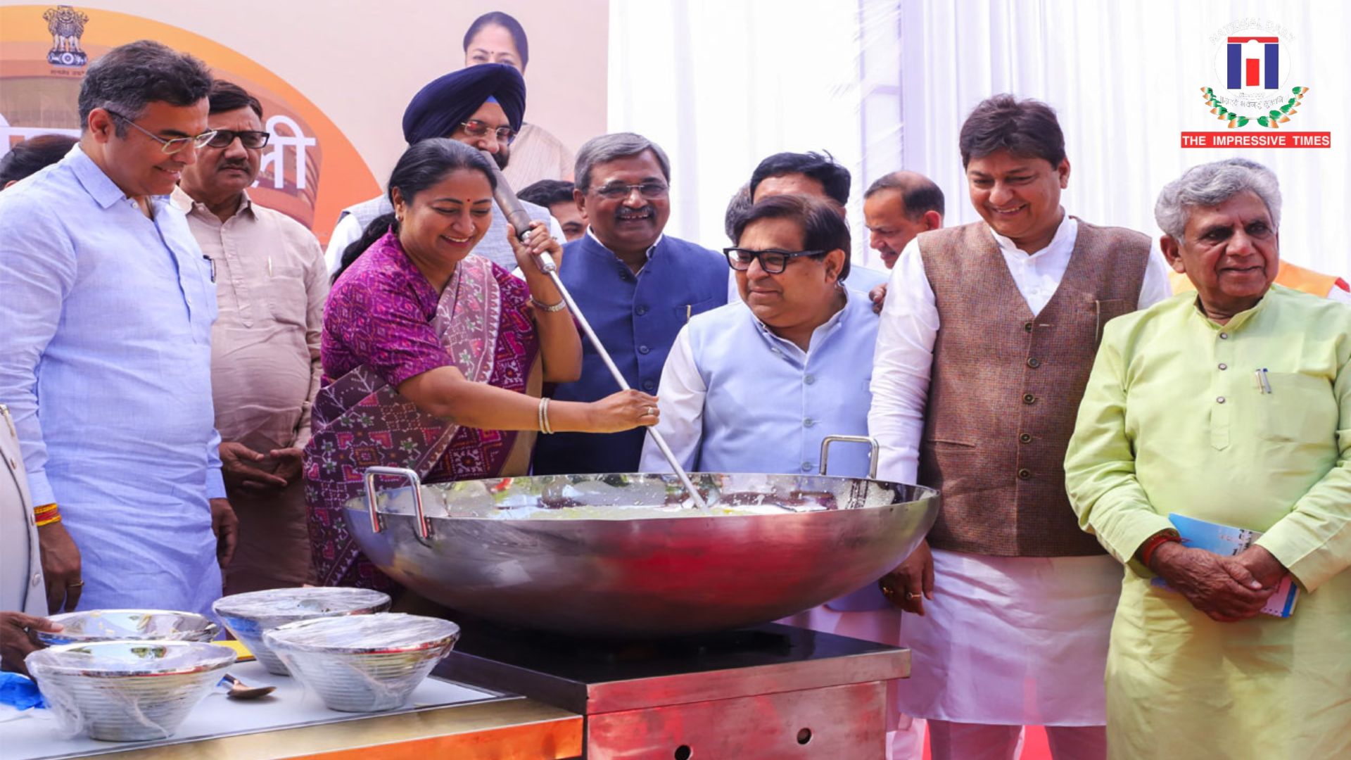Delhi CM Rekha Gupta Prepares Kheer for Students Ahead of Budget Session