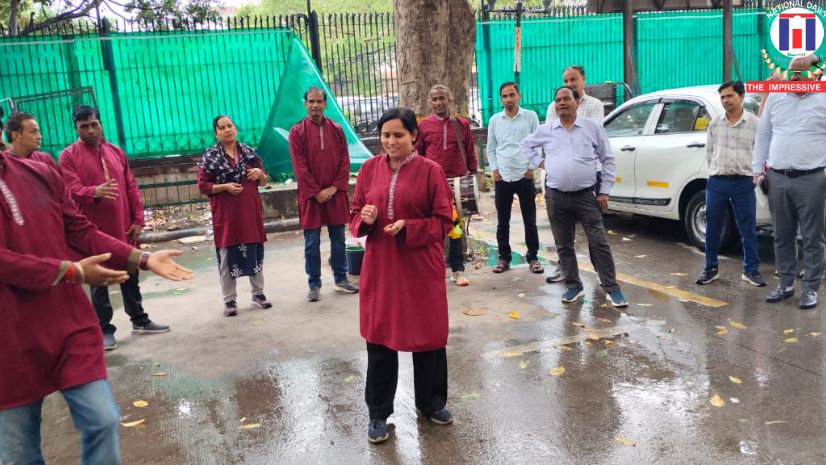 Legislative Department Hosts Swachhata Nukkad Natak at Shastri Bhawan