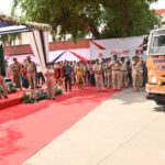 LG Taranjit Singh Sandhu Visits Traffic HQ Todapur, Felicitates Traffic Praharis and Flags Off New Fleet