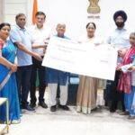 CM Rekha Gupta hands over ₹1 crore each to families of Covid warriors