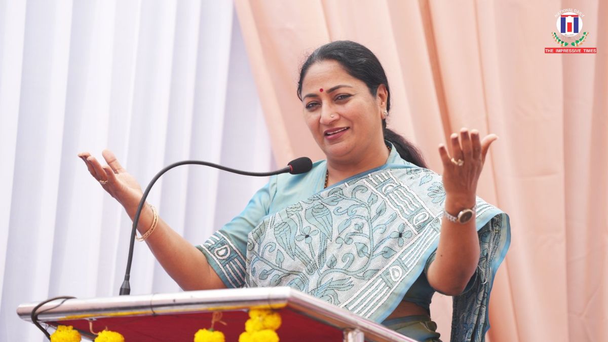 Delhi Women Empowerment Milestone as 5 Lakh Pink Saheli Smart Cards Distributed