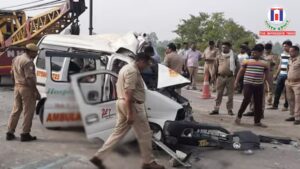 Deadly Highway Crash in Bareilly: SUV Hits Bike, Slams into Parked Tanker; Five Killed