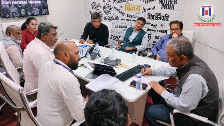 I&B Secretary Reviews Media Institutions in Pune, Stresses Innovation and Cultural Storytelling