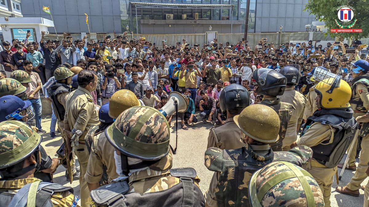 Wage Protest Erupts in Greater Noida, Calm Restored After Talks Amid Tight Security