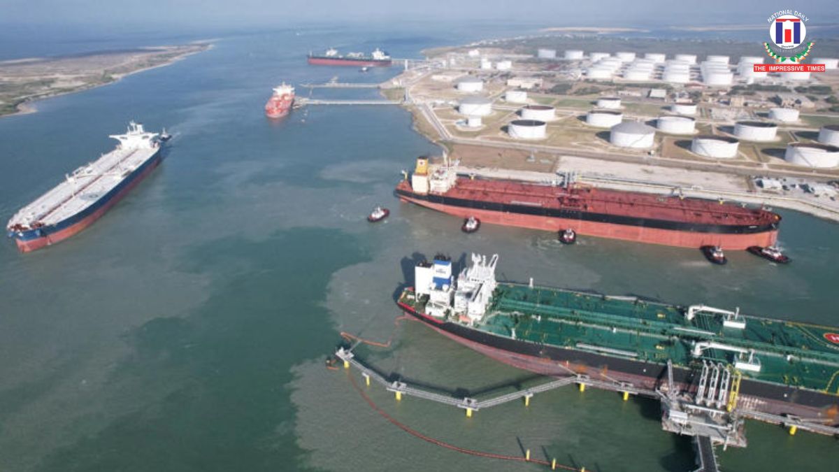 Proposed U.S. Oil Blockade Could Drive Export Boom but Raise Fuel Costs