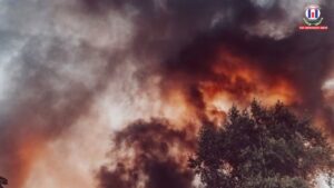 Texas Oil Well Blast Sends Fireball Into Sky as Emergency Crews Rush to Etoile