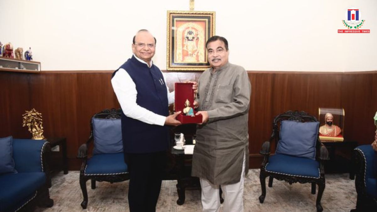Lt Governor of Ladakh Meets Union Minister Nitin Gadkari in New Delhi to Discuss Development Issues