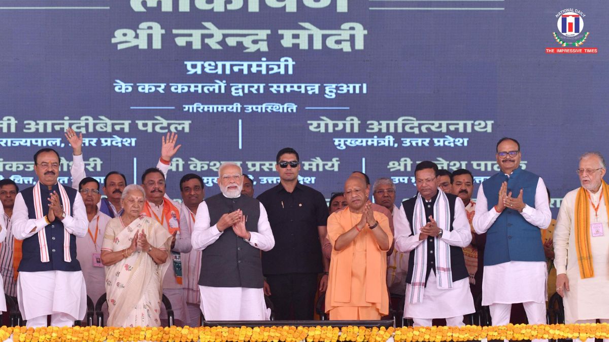 PM Modi Inaugurates India’s Largest Ganga Expressway, Marking Major Infrastructure Leap for Uttar Pradesh