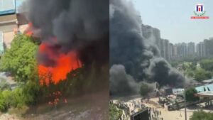 Massive Fire Breaks Out Near Gaur Chowk Market in Ghaziabad