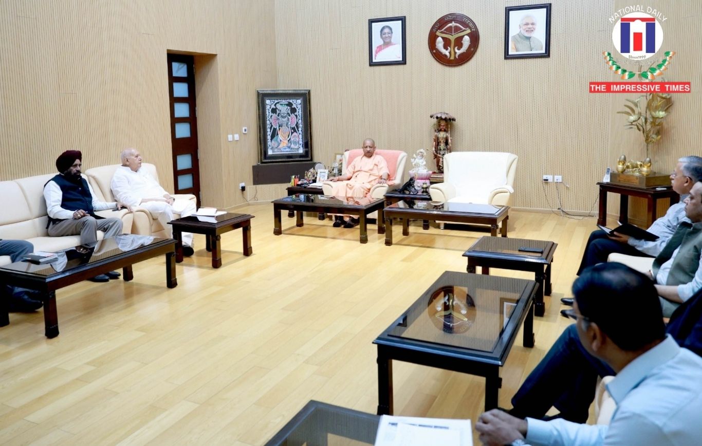 Uttar Pradesh CM Yogi Adityanath Reviews Crop Damage Due to Unseasonal Rain, Hailstorms, and Fire Accidents