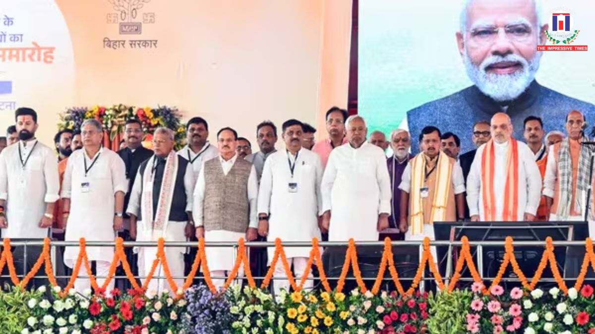 PM Modi Attends Oath-Taking Ceremony of Bihar Ministers