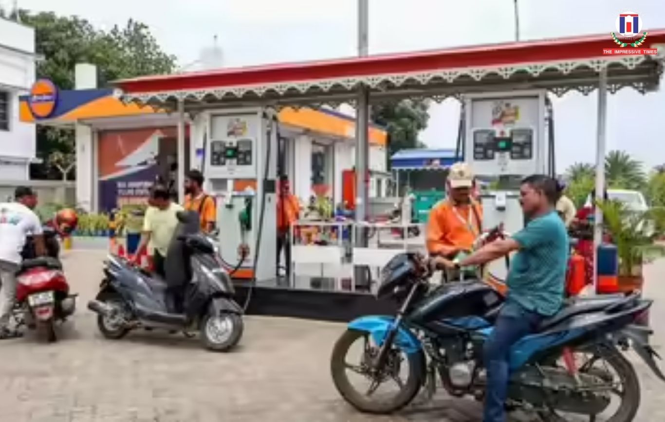 Petrol, Diesel Prices Rise Again; Fuel Rates Up Nearly ₹5 Per Litre in Less Than 10 Days