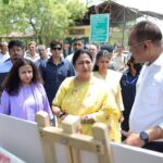 CM Rekha Gupta Conducts Surprise Inspection in Burari, Pulls Up Officials Over Poor Conditions at DTO Office, Orders Immediate Restoration of Basic Facilities