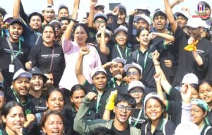 Chief Minister Rekha Gupta Participates in Shramdaan at Chilla Village Yamuna Ghat Under ‘Clean Delhi with CM’ Campaign