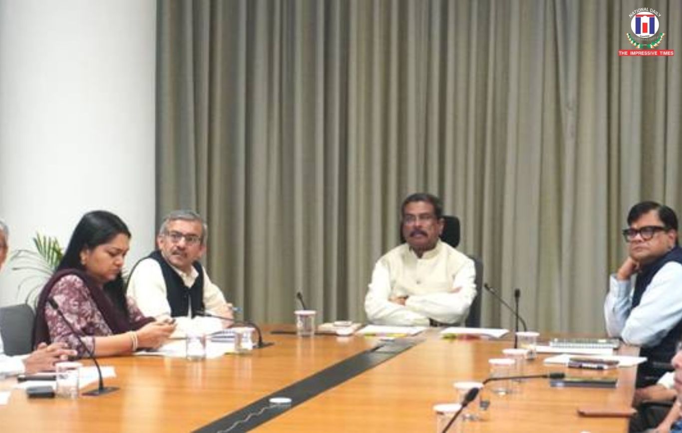 Dharmendra Pradhan Reviews NEET UG Re-Examination Preparations, Stresses Transparency and Fair Conduct