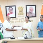 CM Rekha Gupta Pays Tribute to Victims of Malviya Nagar Fire and Saket Building Collapse, Honours Brave Rescuers and Citizens