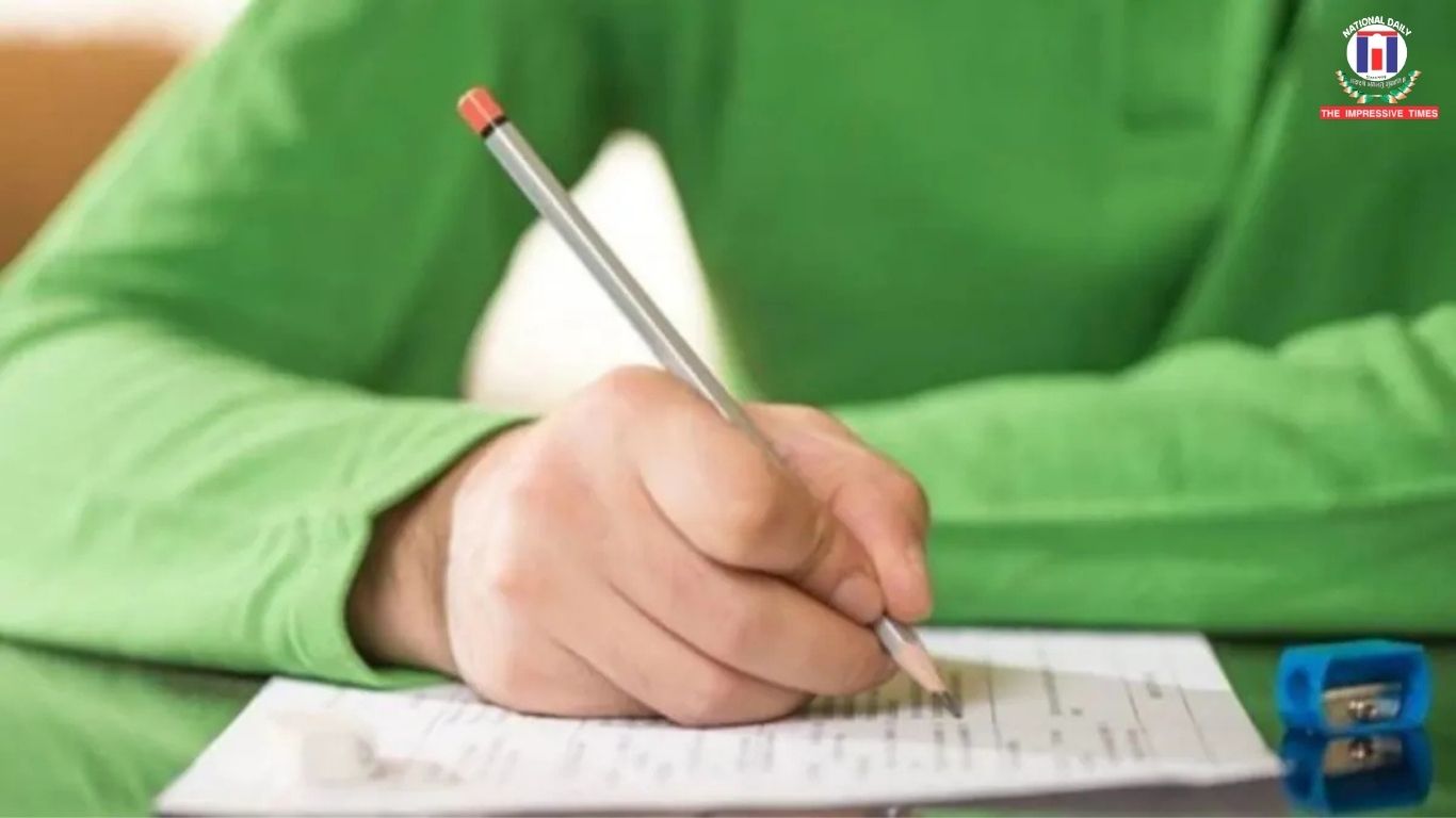 Supreme Court Questions CBSE’s Third Language Rule for Class 9, Suggests Earlier Introduction