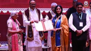 UP Governor Honours Delhi Gynaecologist Dr. Nishtha Bhardwaj with Gold Medal