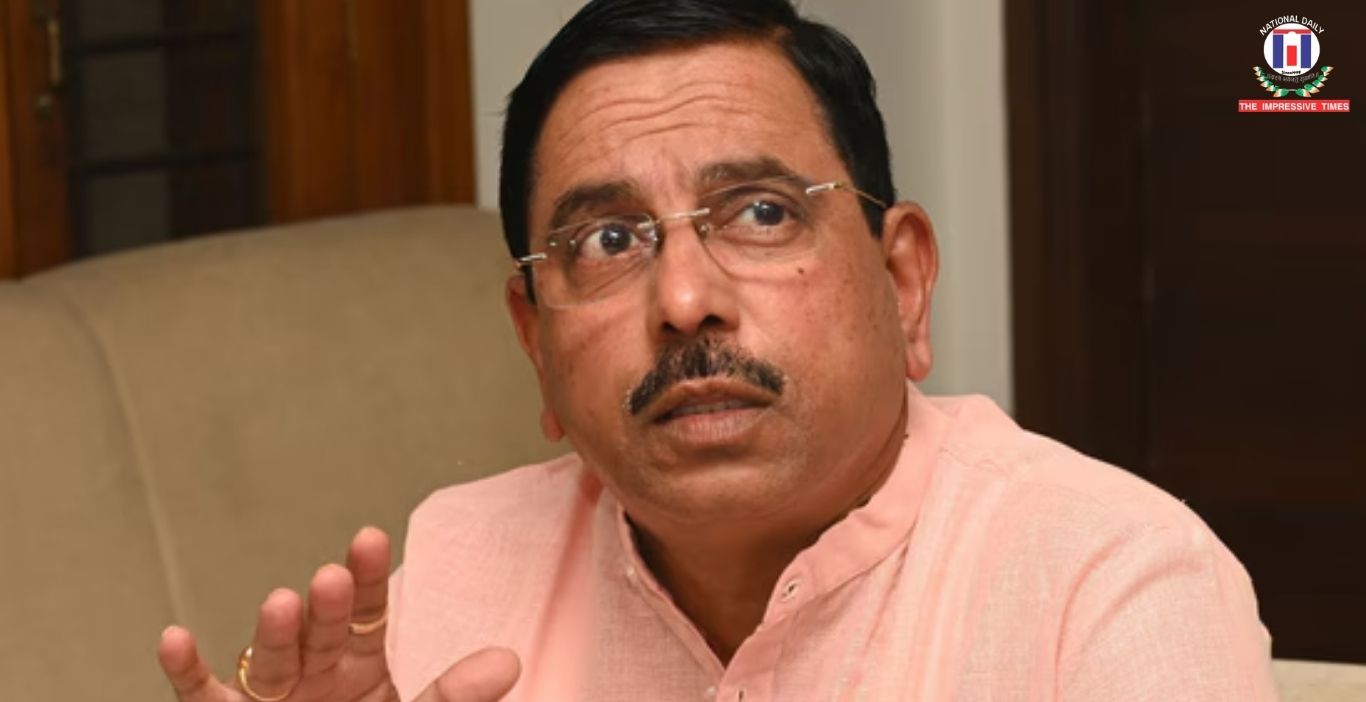 Pralhad Joshi Takes Charge of Education Ministry, Pledges Dedicated Efforts to Strengthen Learning System